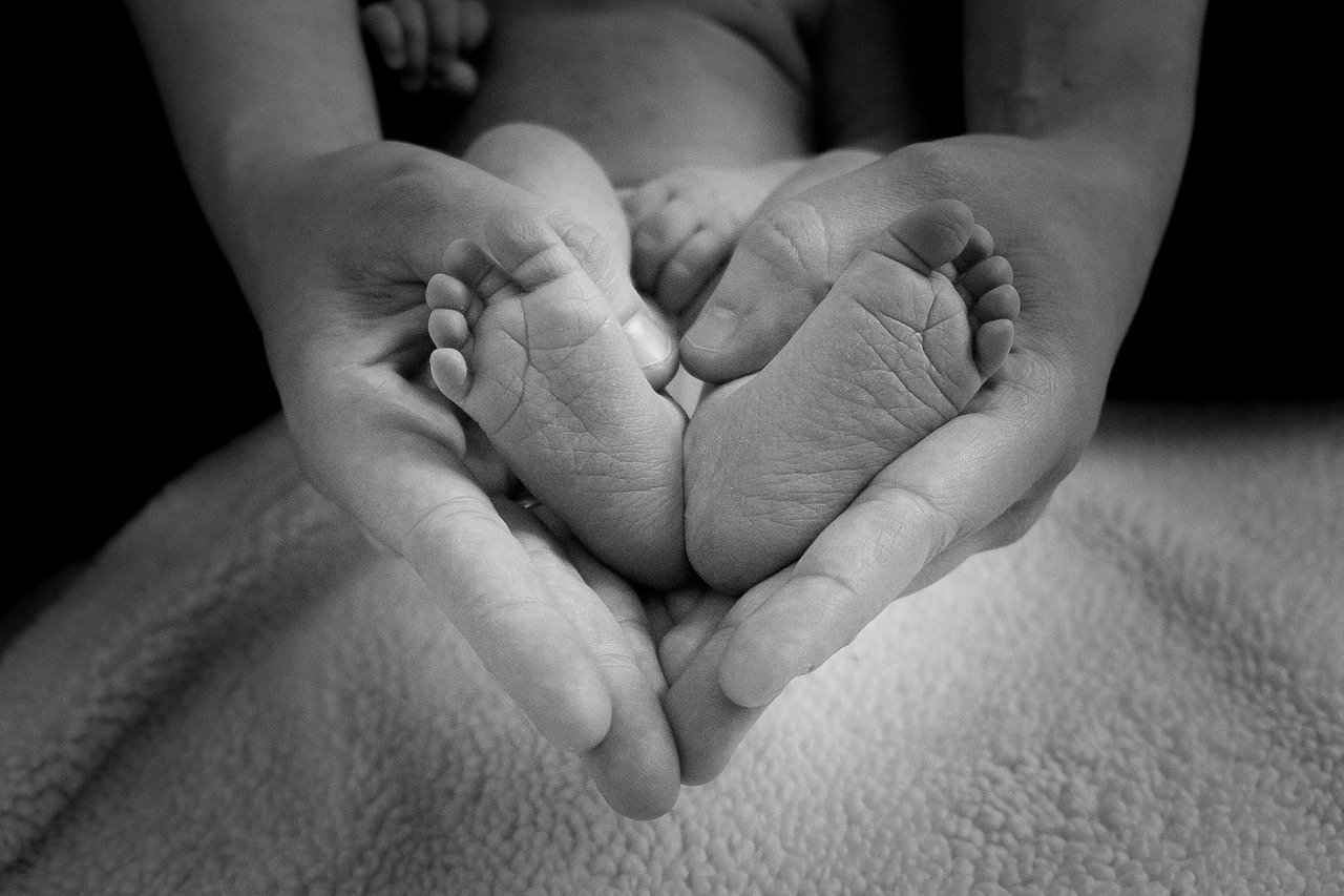 Cessione del quinto e maternità: guida alla normativa